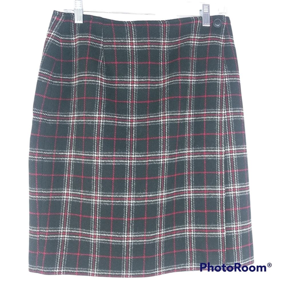 VTG Wool Chelsea Campbell Black Red Plaid Wrap Skirt 10